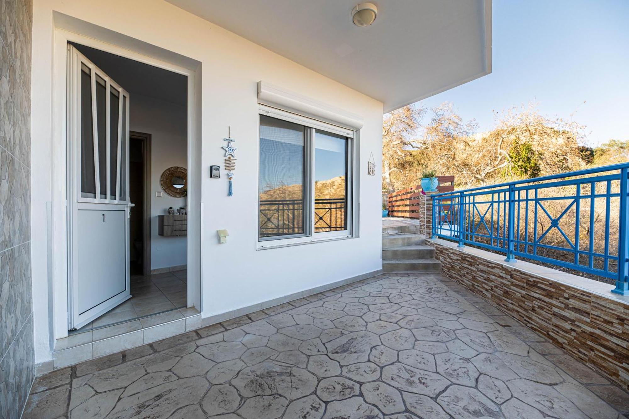 Aperanto Galazio Apartment Archangelos  Dış mekan fotoğraf