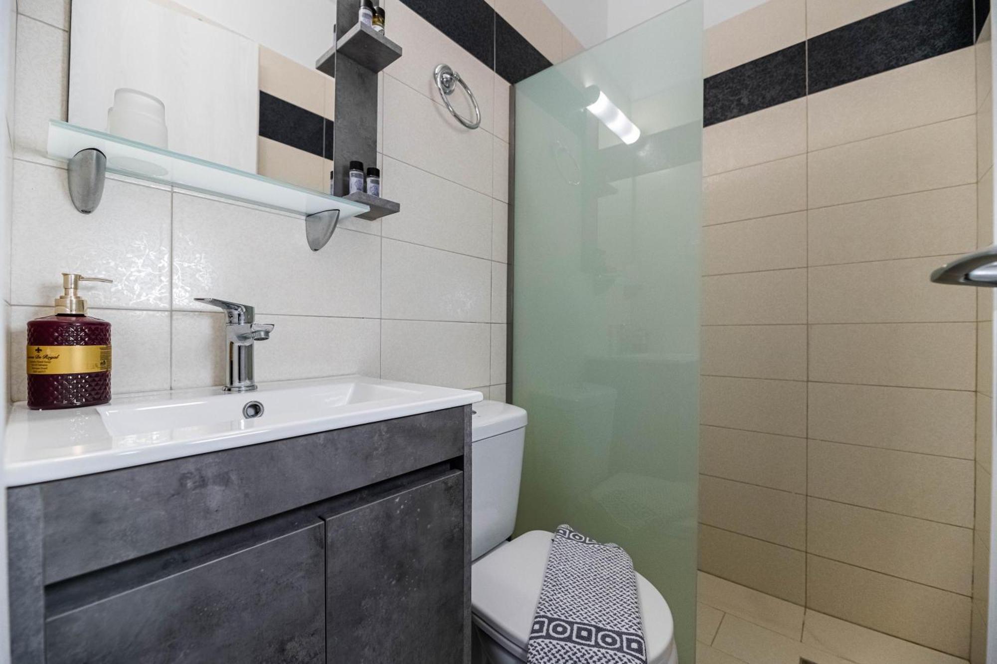 Aperanto Galazio Apartment Archangelos  Dış mekan fotoğraf