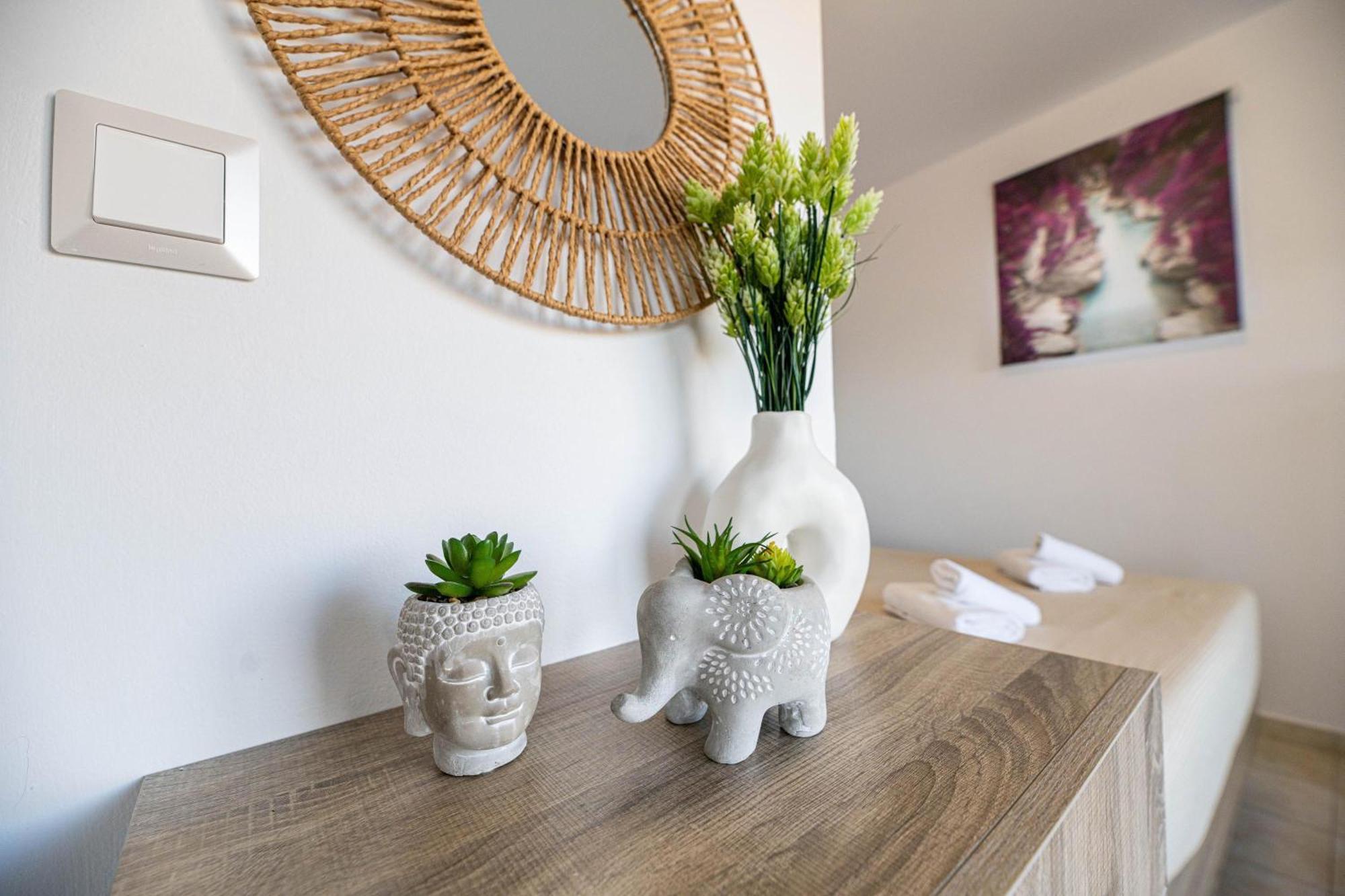 Aperanto Galazio Apartment Archangelos  Dış mekan fotoğraf