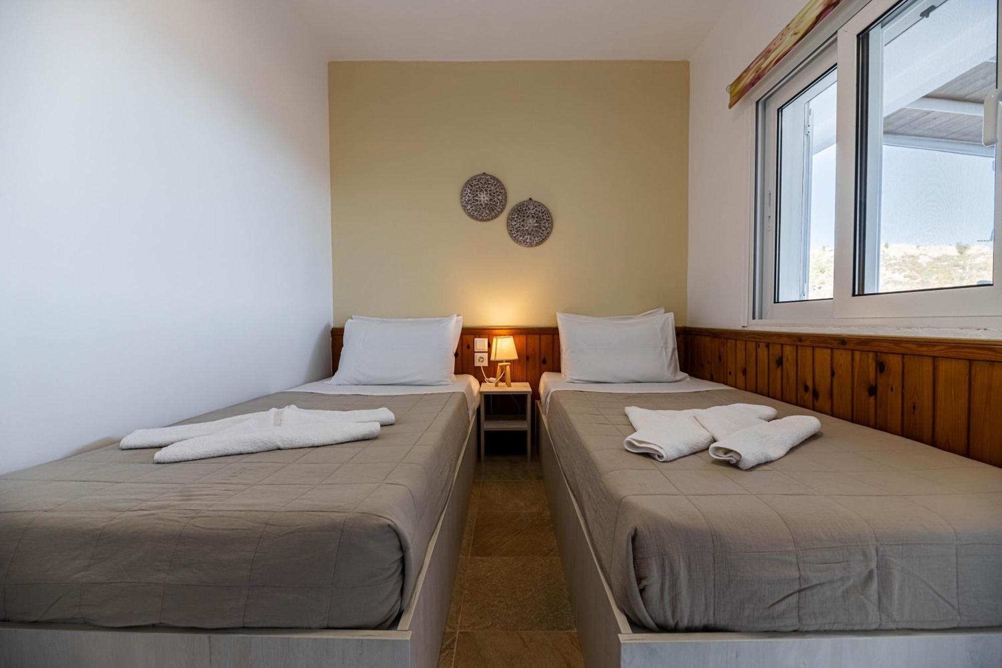 Aperanto Galazio Apartment Archangelos  Dış mekan fotoğraf